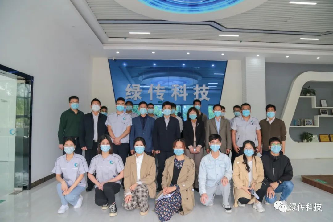 1675820355899320.jpg 18140c9c44b5873f0c128cdedad5c55b.jpg